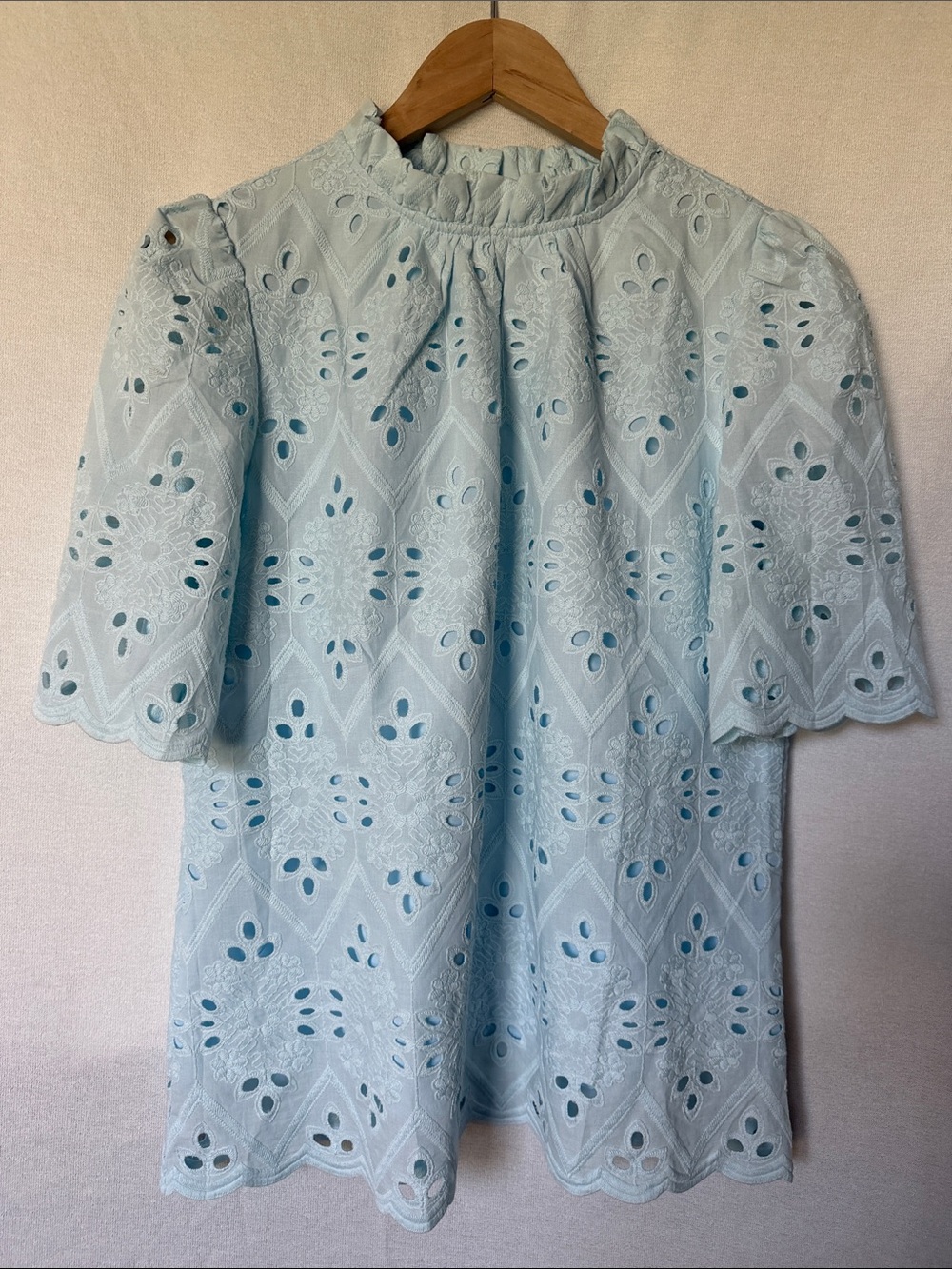 Pretty GardenLight Blue Eyelet Blouse with Scalloped Trim women’s size S